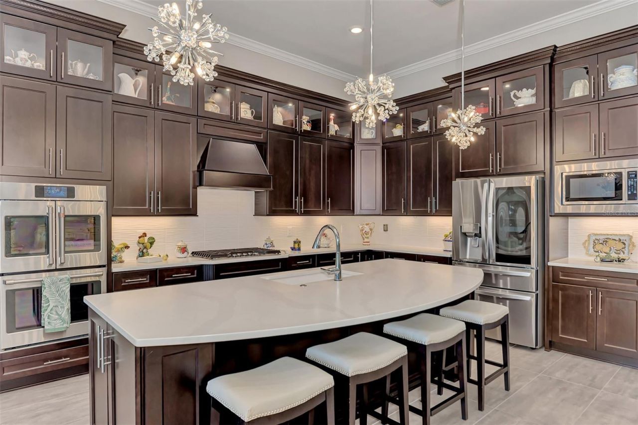 12432 Golden Sage Drive, Sarasota, FL 34238 Photo