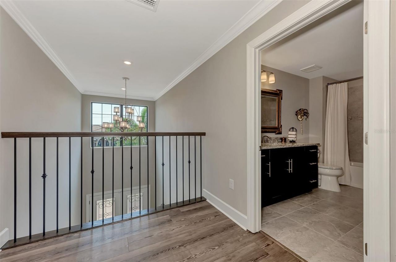 12432 Golden Sage Drive, Sarasota, FL 34238 Photo