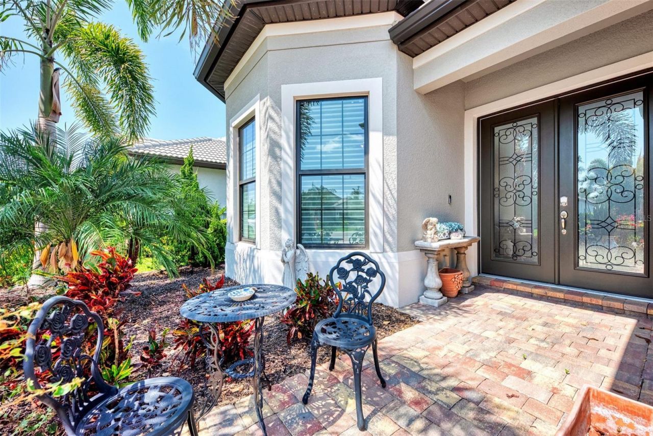 12432 Golden Sage Drive, Sarasota, FL 34238 Photo