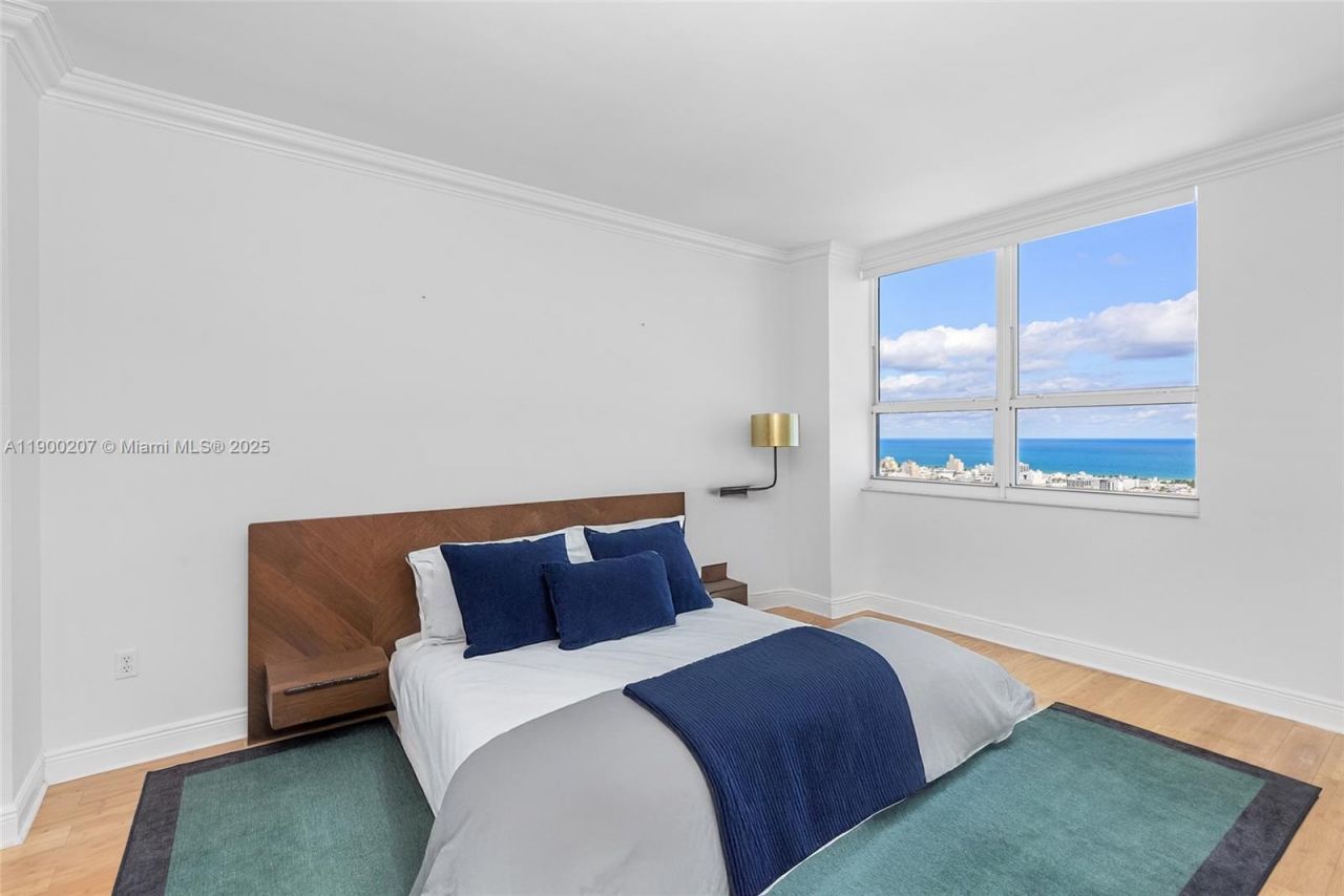 650 West Ave, Unit PH12, Miami Beach, FL 33139 Photo