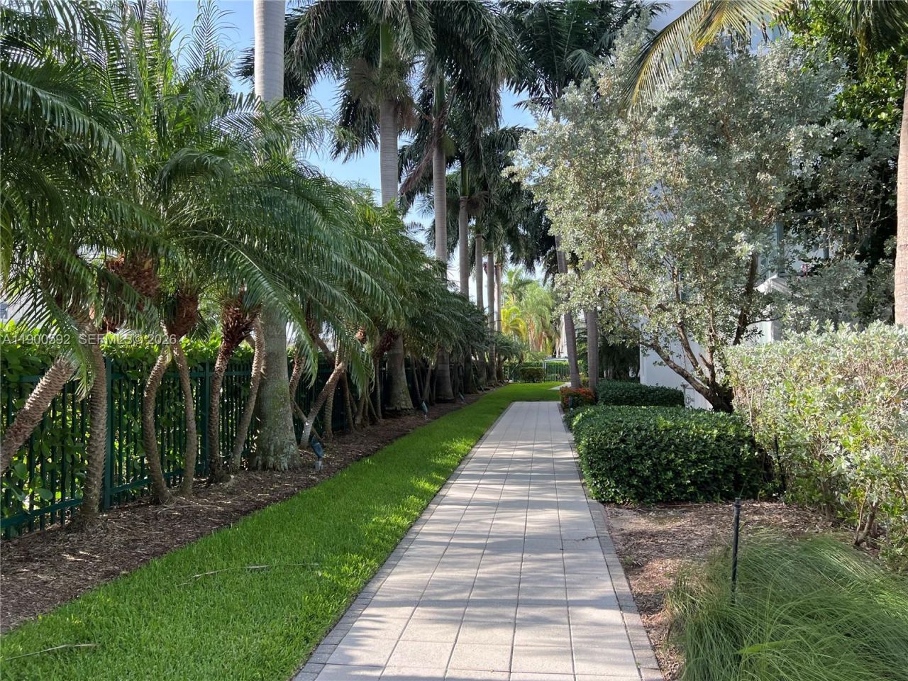 7928 East Dr, Unit 705, North Bay Village, FL 33141 Photo