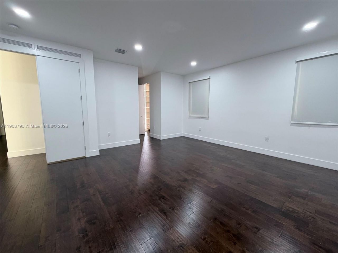 9791 NW 75th St, Doral, FL 33178 Photo