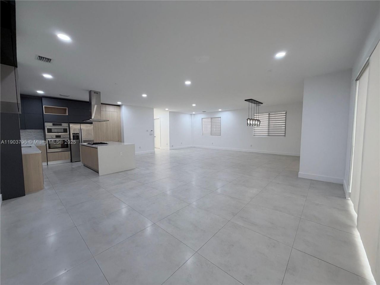 9791 NW 75th St, Doral, FL 33178 Photo