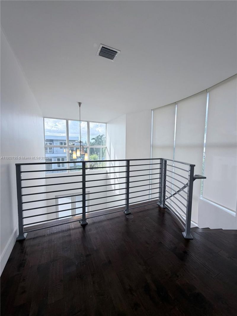 9791 NW 75th St, Doral, FL 33178 Photo