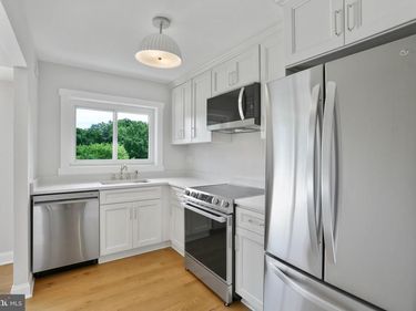 3200 S 28TH STREET, Unit 302, ALEXANDRIA, VA 22302