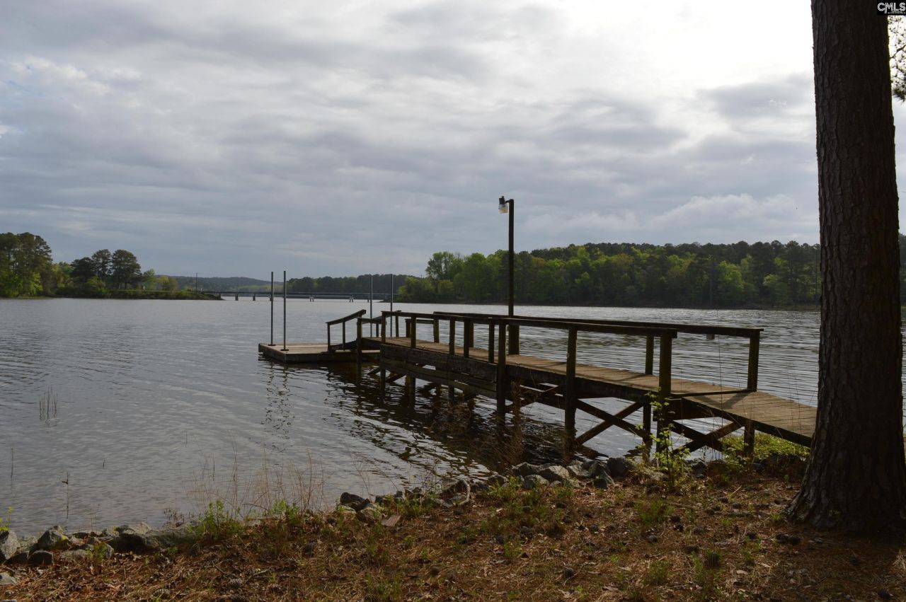 49 Club Lane Photo 13