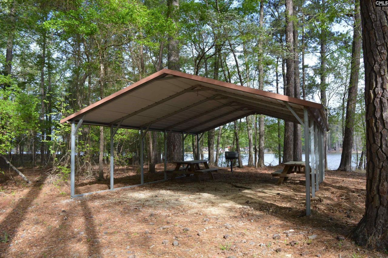 49 Club Lane Photo 15