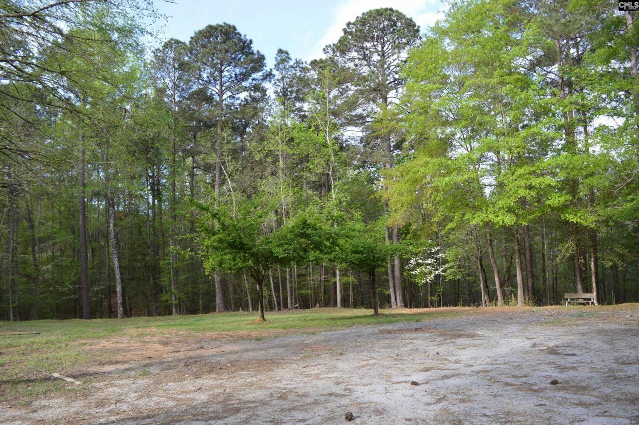 49 Club Lane Photo 8