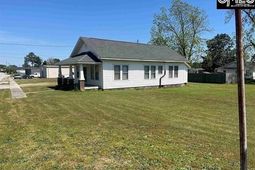 835 Frink Street photo 4