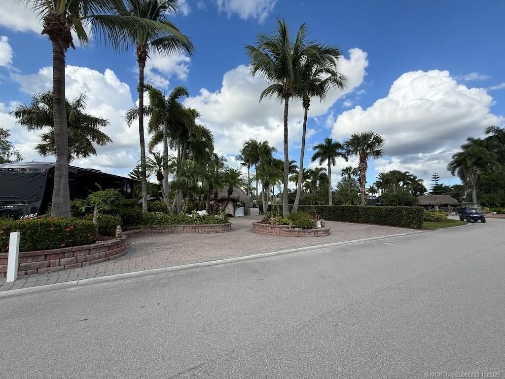 492 NW Boundary Drive, Port Saint Lucie, FL 34986 Photo