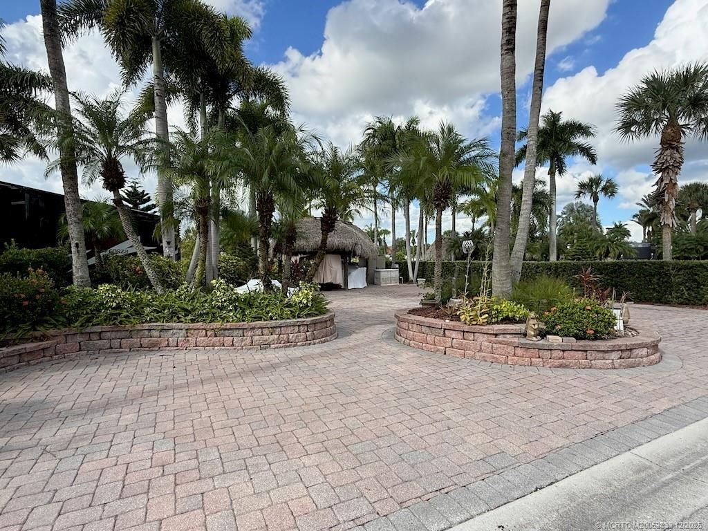 492 NW Boundary Drive, Port Saint Lucie, FL 34986 Photo