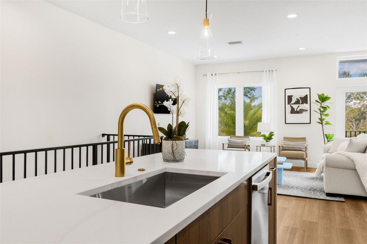 490 87th Avenue North, Saint Petersburg, FL 33702 Photo