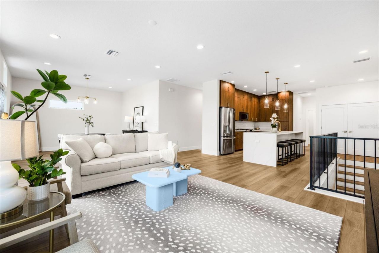 490 87th Avenue North, Saint Petersburg, FL 33702 Photo