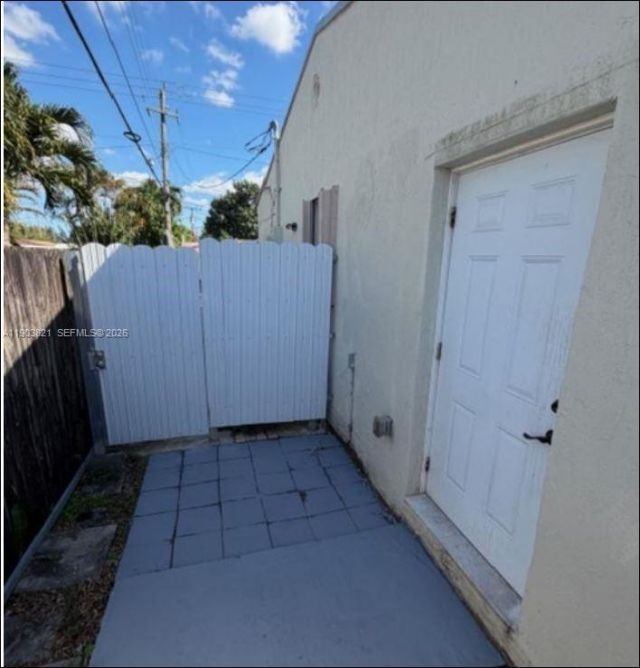 6341 E 6th Ave, Hialeah, FL 33013 Photo