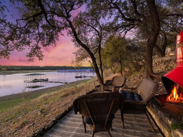 308 Cedar Hurst LN, Austin, TX 78734