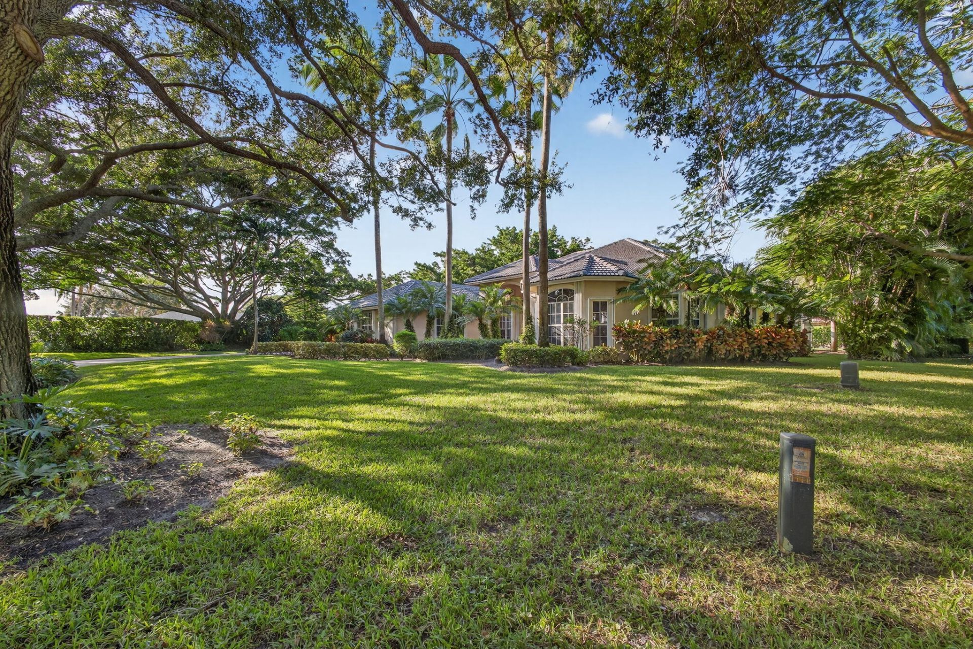 9923 SE Oak Tree Terrace, Tequesta, FL 33469 Photo