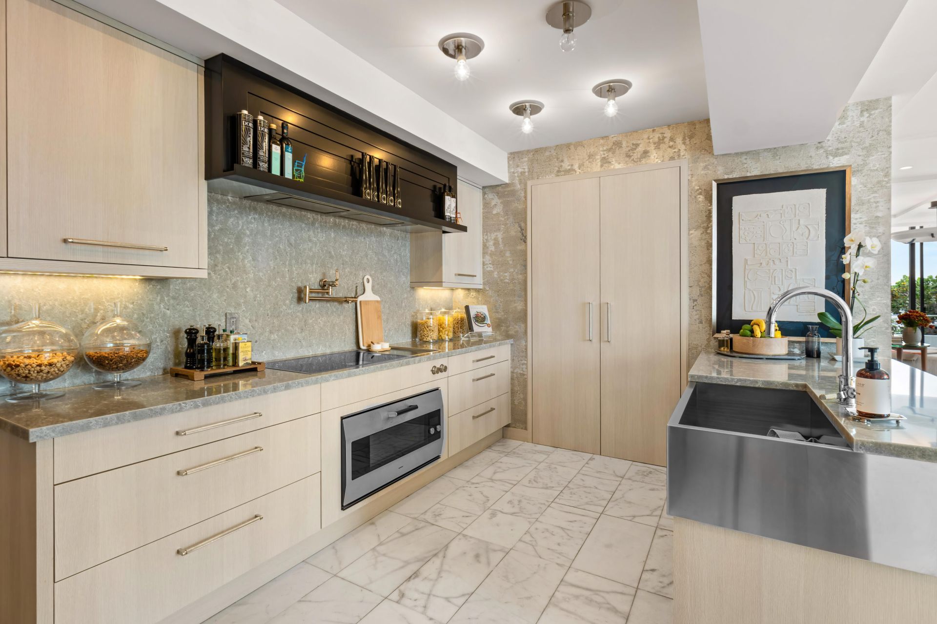 2150 Ibis Isle Road, Unit 8, Palm Beach, FL 33480 Photo