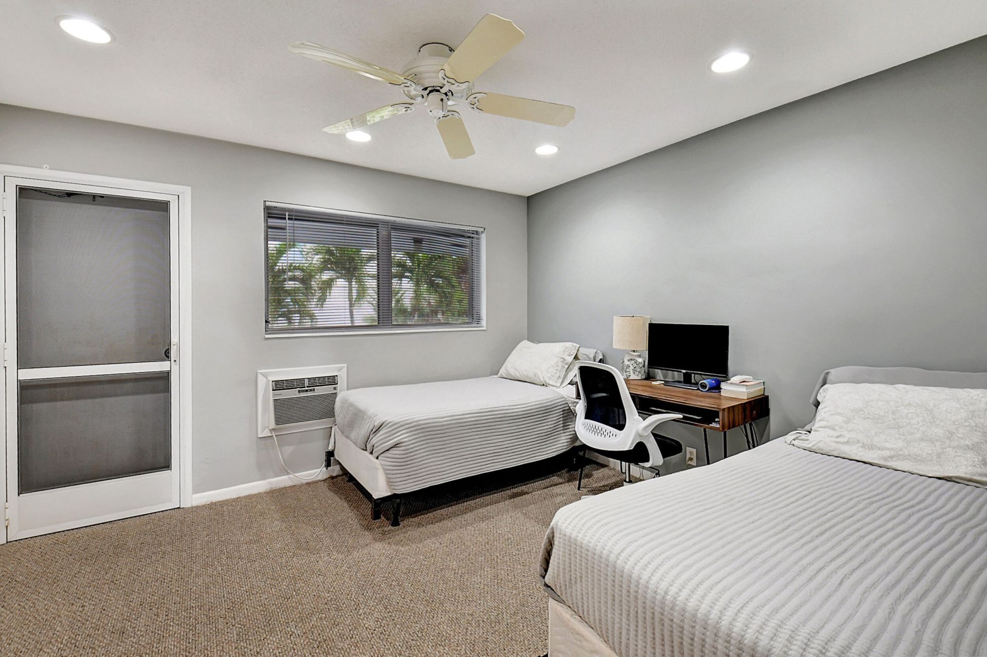 2430 S Federal Highway, Unit 15, Boynton Beach, FL 33435 Photo