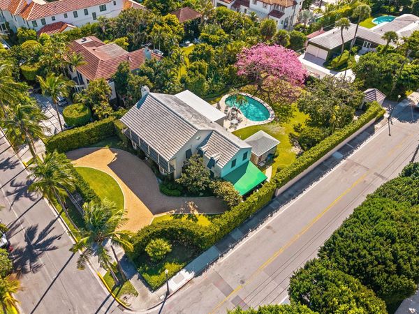 334 Barton Avenue, Palm Beach, FL 33480