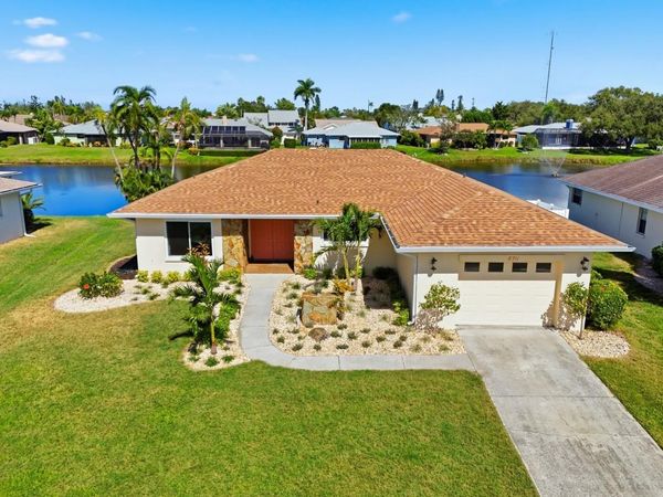 8711 51ST AVENUE W, BRADENTON, FL 34210