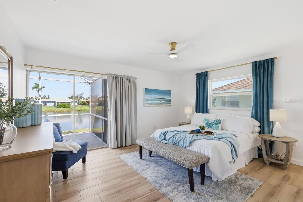 8711 51st Avenue W, Bradenton, FL 34210 Photo