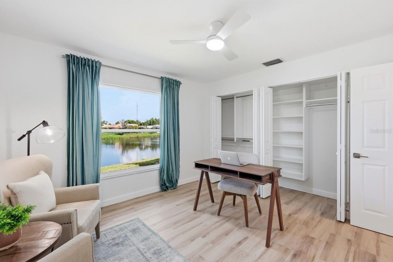 8711 51st Avenue W, Bradenton, FL 34210 Photo