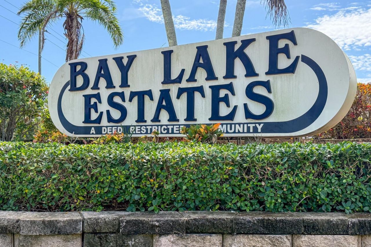 8711 51st Avenue W, Bradenton, FL 34210 Photo