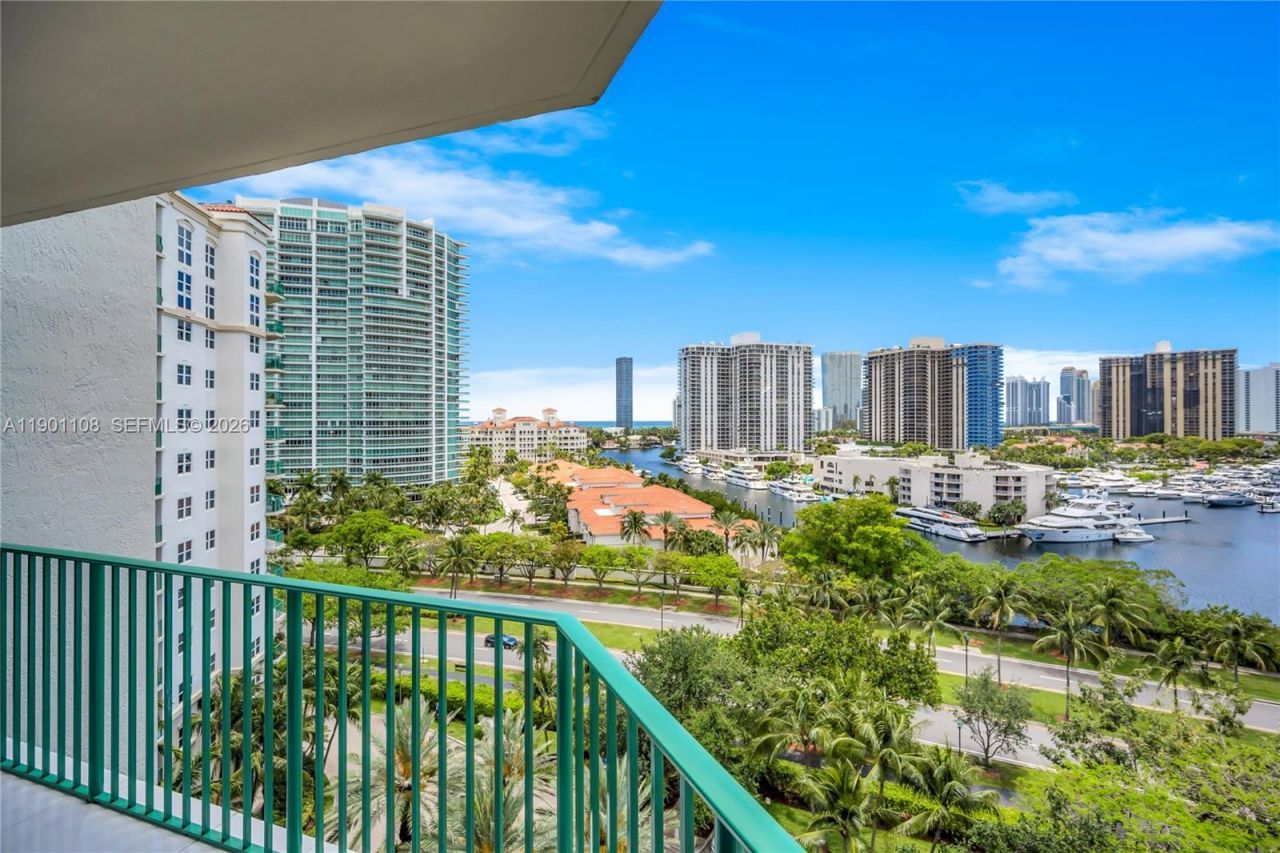 19900 E Country Club Dr, Unit 1003, Aventura, FL 33180 Photo
