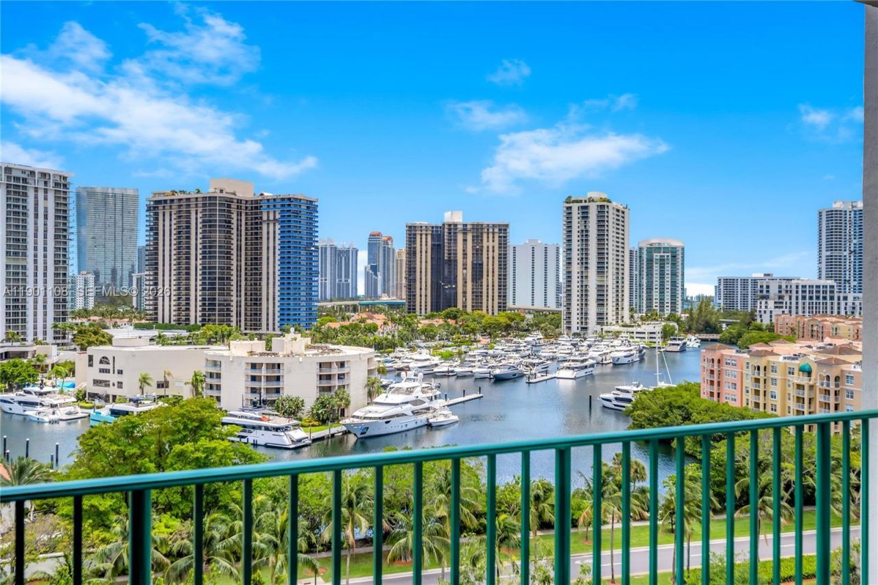 19900 E Country Club Dr, Unit 1003, Aventura, FL 33180 Photo