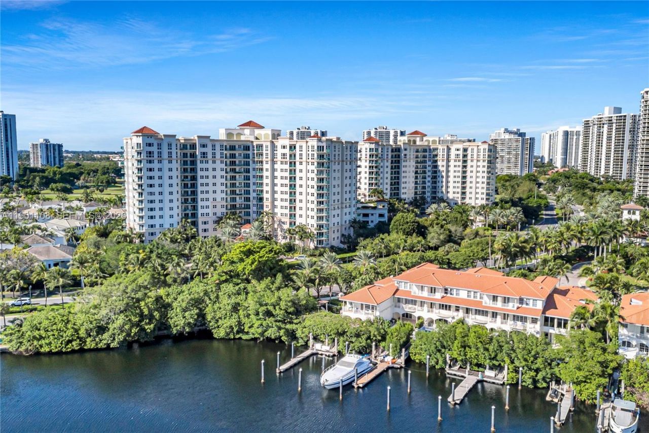 19900 E Country Club Dr, Unit 1003, Aventura, FL 33180 Photo