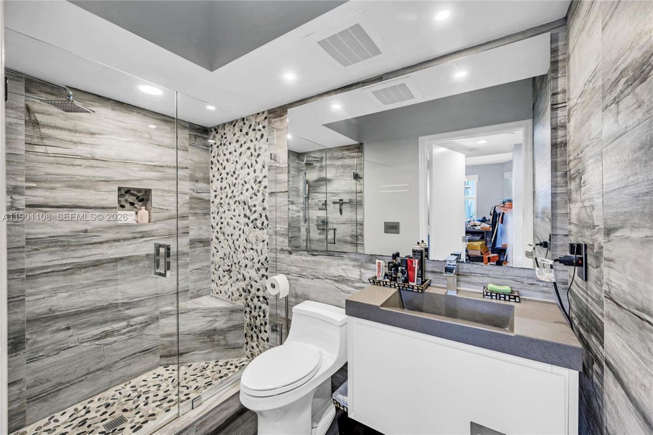 19900 E Country Club Dr, Unit 1003, Aventura, FL 33180 Photo