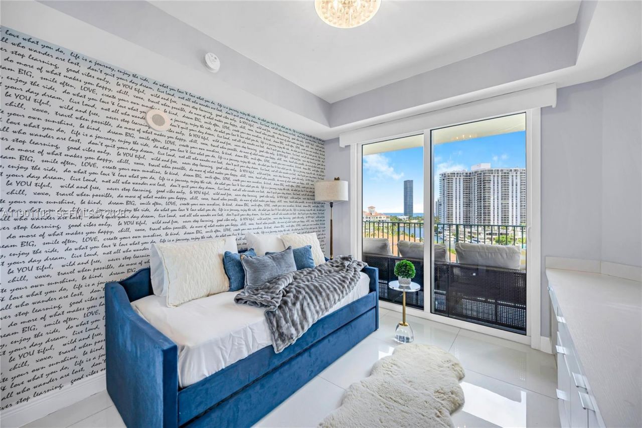 19900 E Country Club Dr, Unit 1003, Aventura, FL 33180 Photo