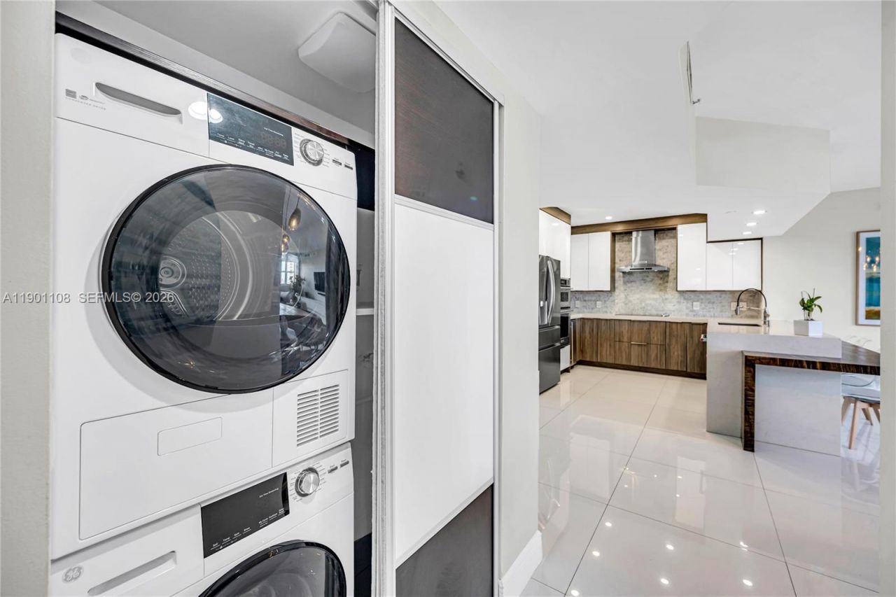 19900 E Country Club Dr, Unit 1003, Aventura, FL 33180 Photo