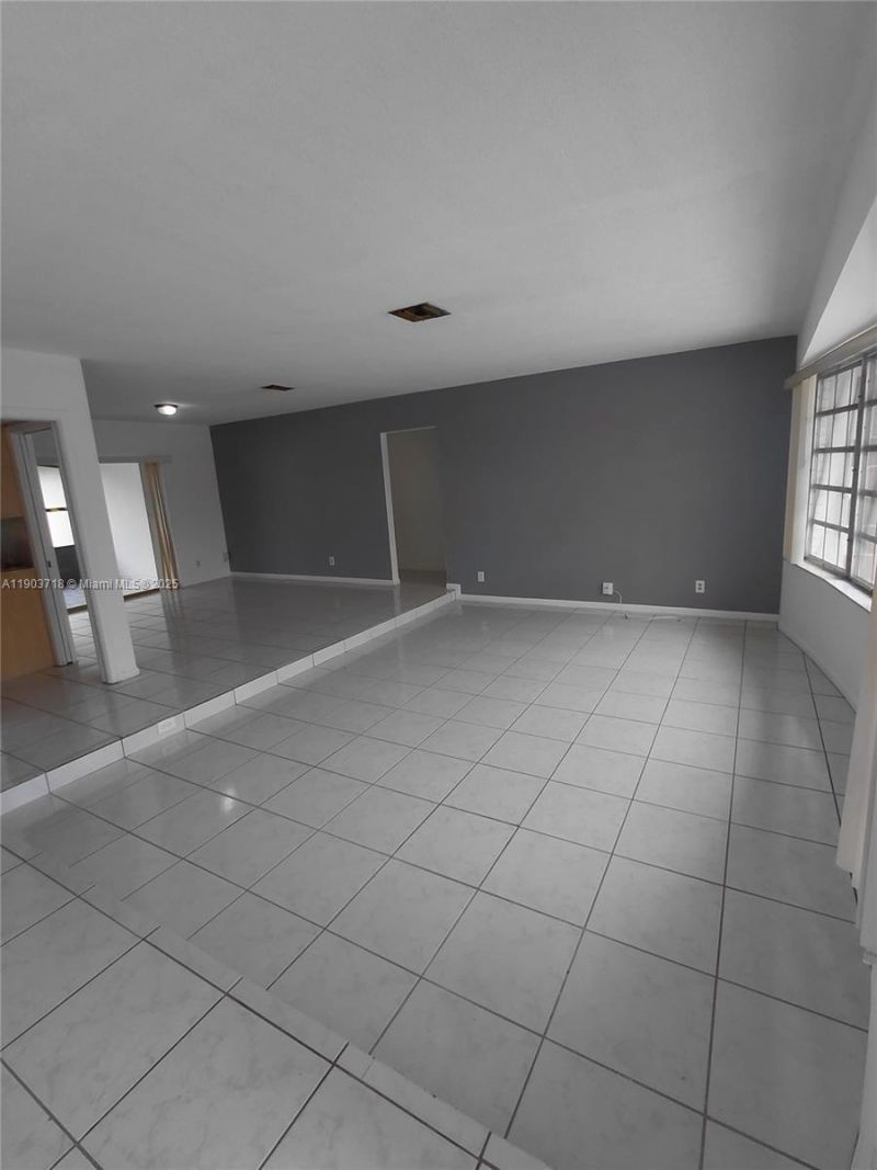 5115 W Park Rd, Hollywood, FL 33021 Photo