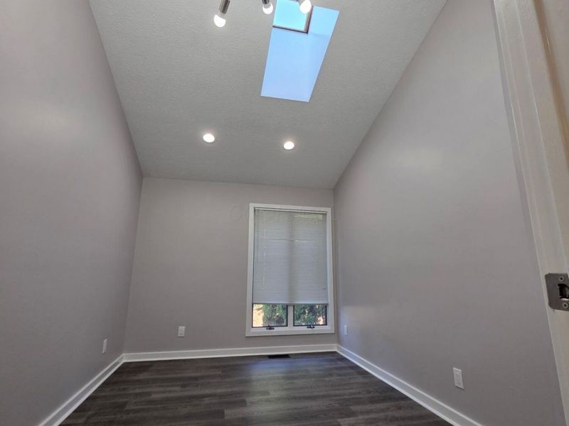 5018 Pine Creek Drive, Unit B, Westerville, OH 43081 Photo 2