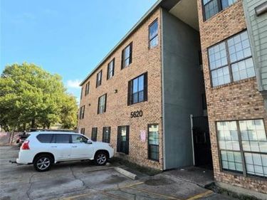5620 Live Oak Street, Unit 106, Dallas, TX 75206