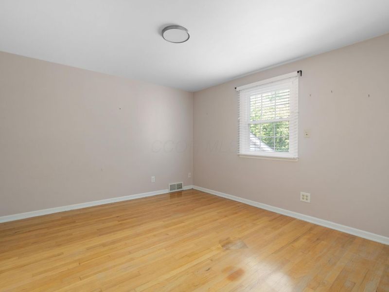 4260 Reedbury Lane, Columbus, OH 43220 Photo 17