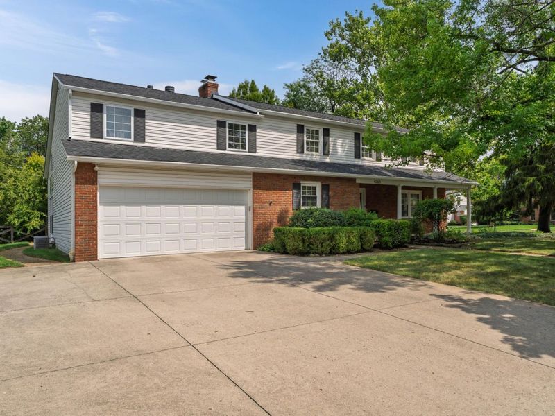 4260 Reedbury Lane, Columbus, OH 43220 Photo 3