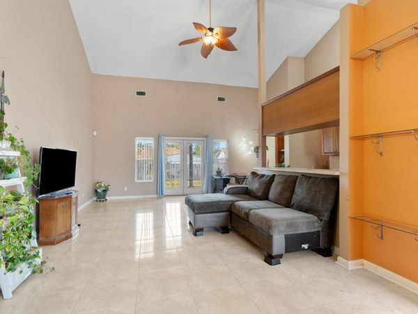 46 Brenda Lane, Mary Esther, FL 32569