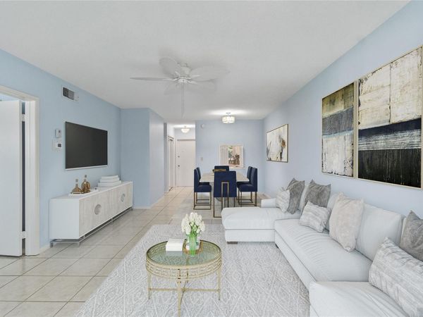2050 NE 39th Street, Unit 302E, Pompano Beach, FL 33064