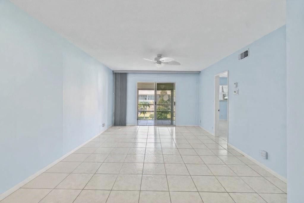 2050 NE 39th Street, Unit 302E, Pompano Beach, FL 33064 Photo