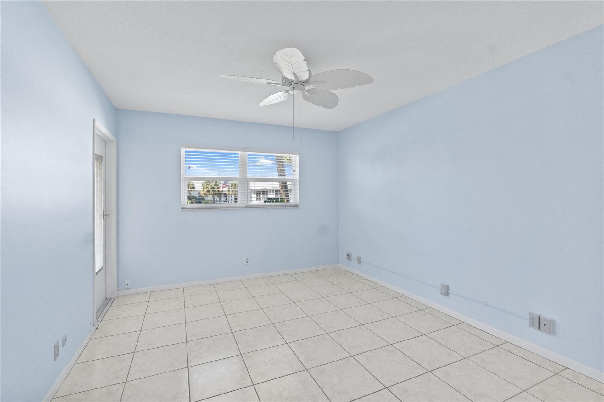 2050 NE 39th Street, Unit 302E, Pompano Beach, FL 33064 Photo