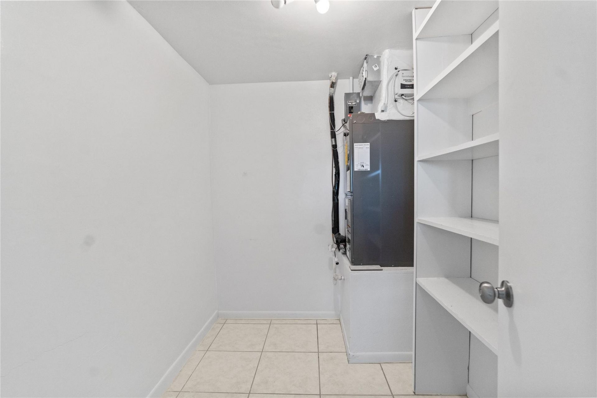 2050 NE 39th Street, Unit 302E, Pompano Beach, FL 33064 Photo