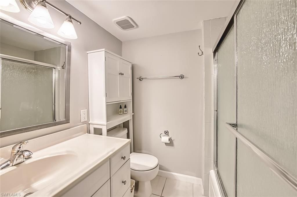 16181 Amberwood Lake Ct, Unit 4, Fort Myers, FL 33908 Photo