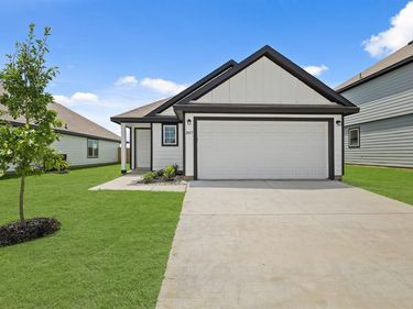 2417 Texas Ash Way, Fort Worth, TX 76123