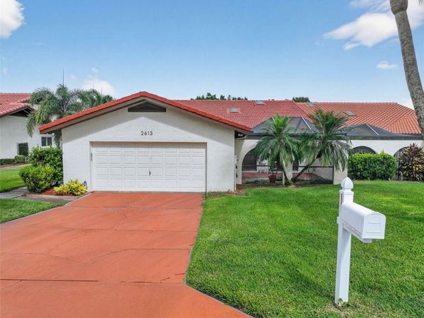 2613 SUNBURST COURT, LAKE WALES, FL 33898