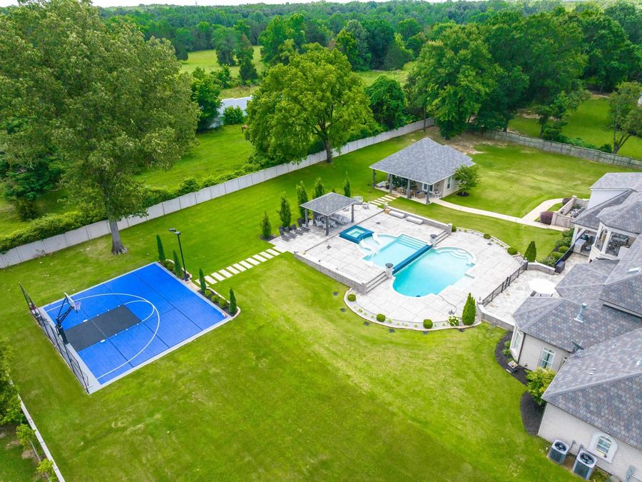 Property Image 6