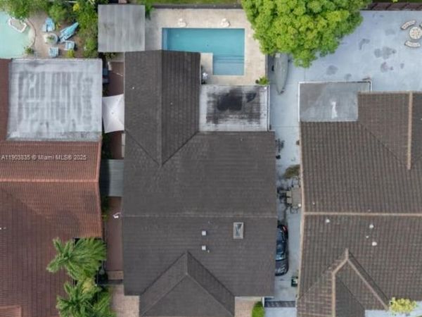 15076 SW 63rd Ter, Miami, FL 33193