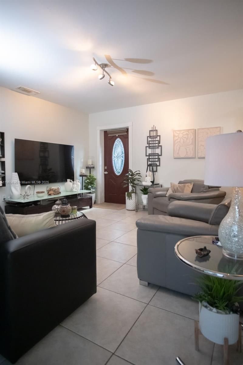 15076 SW 63rd Ter, Miami, FL 33193 Photo