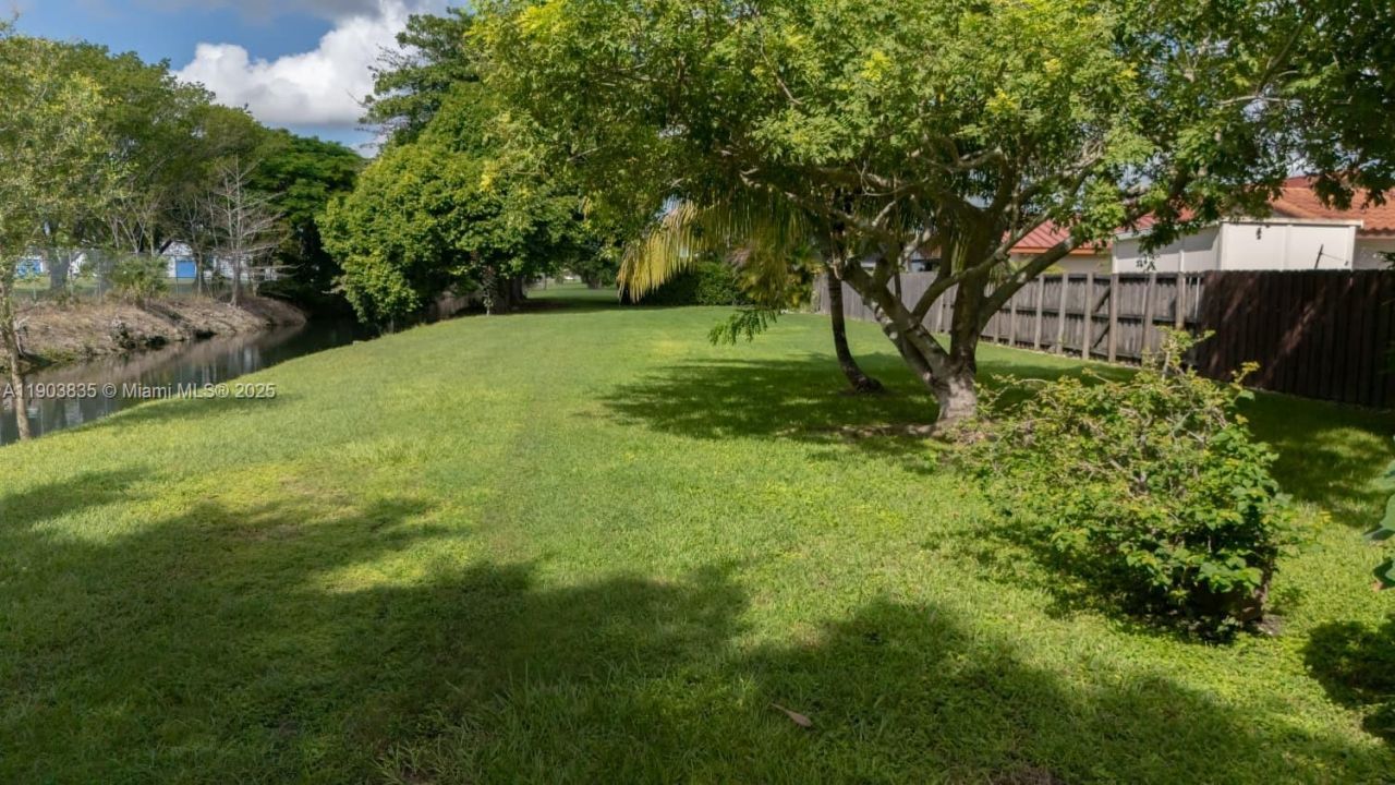 15076 SW 63rd Ter, Miami, FL 33193 Photo